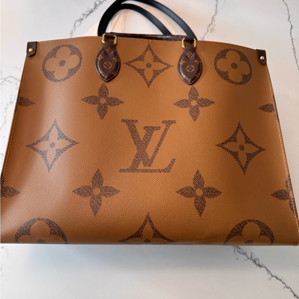 Authentic Louis Vuitton Reverse Monogram On-The-G… - image 2
